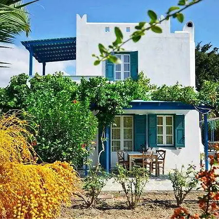 Βίλα Delona Εγκαρές