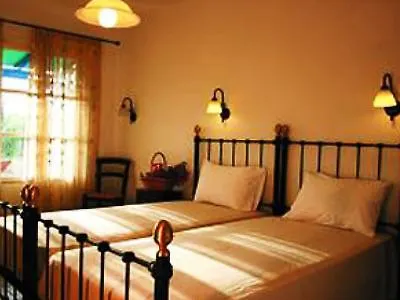 Delona Villa Engares